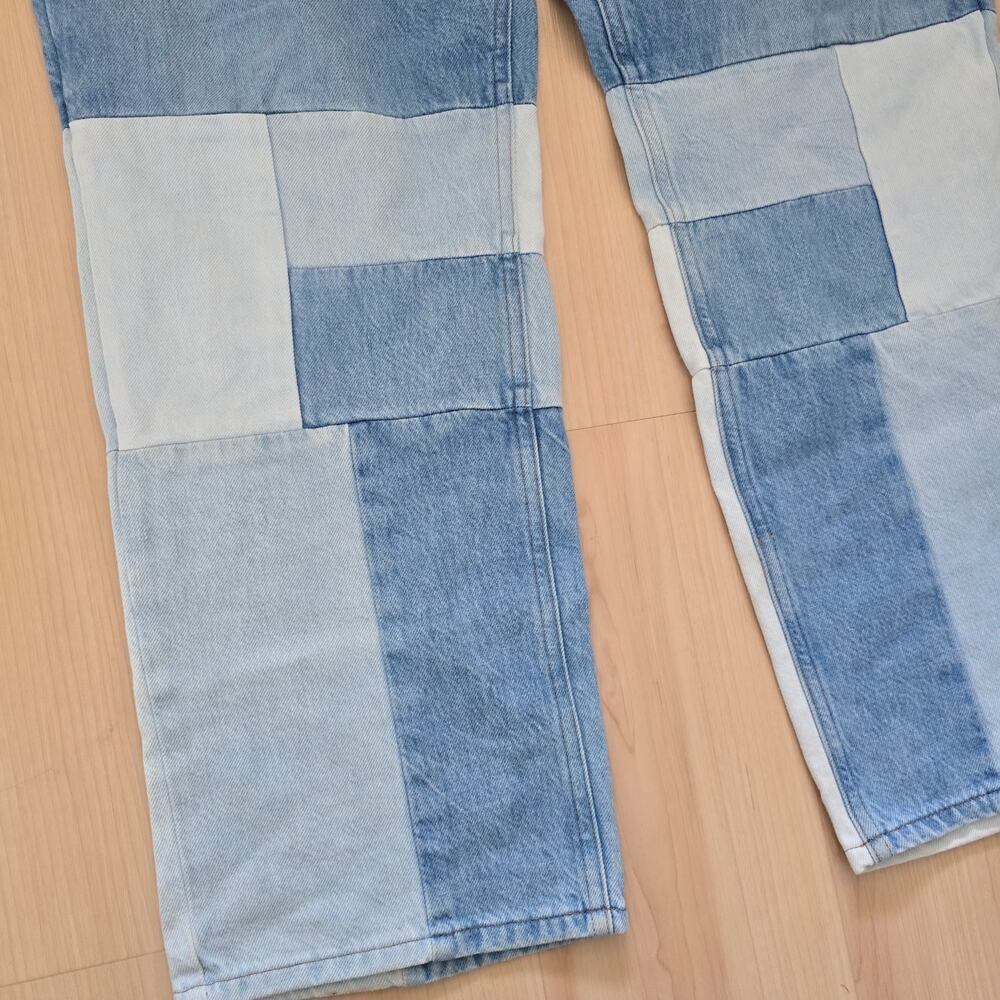 Good American Good Stacked Patchwork Straight Jea… - image 4